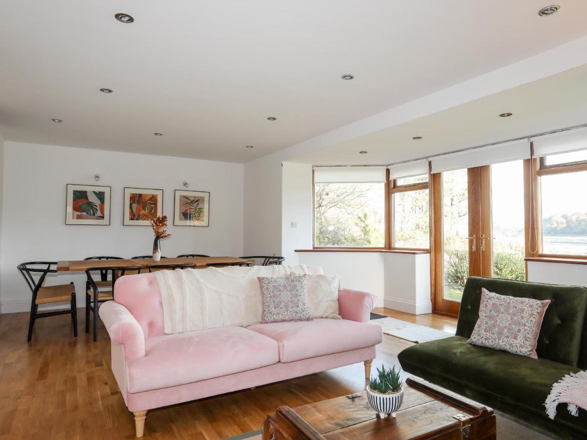 Ynys Faelog Cottage Menai Bridge Bagian luar foto