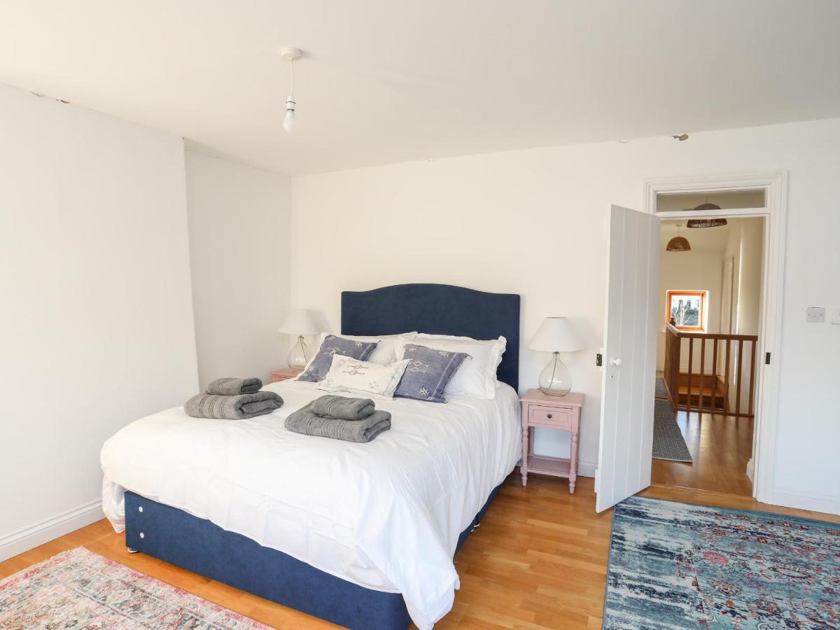 Ynys Faelog Cottage Menai Bridge Bagian luar foto