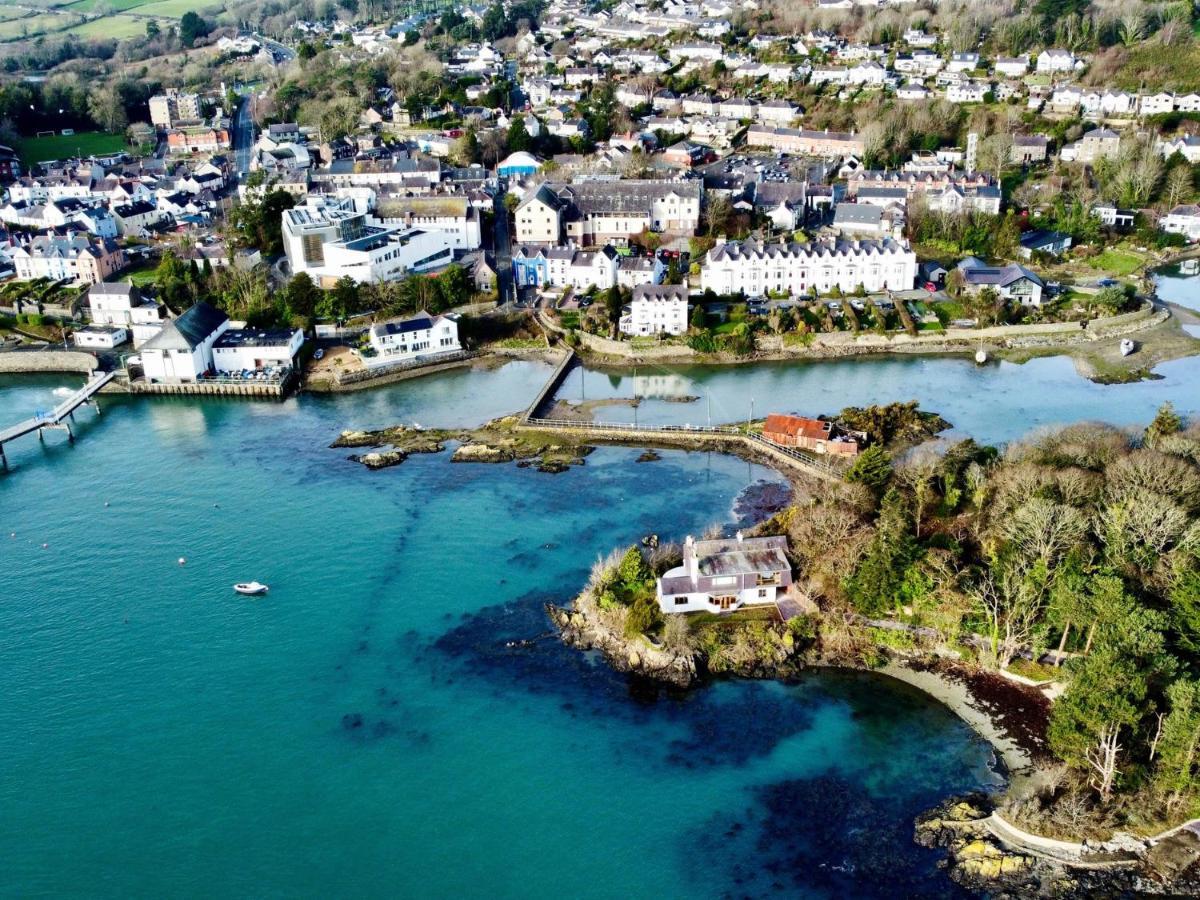 Ynys Faelog Cottage Menai Bridge Bagian luar foto